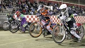 Youth 250 Start - Fast Fridays Motorcycle Speedway