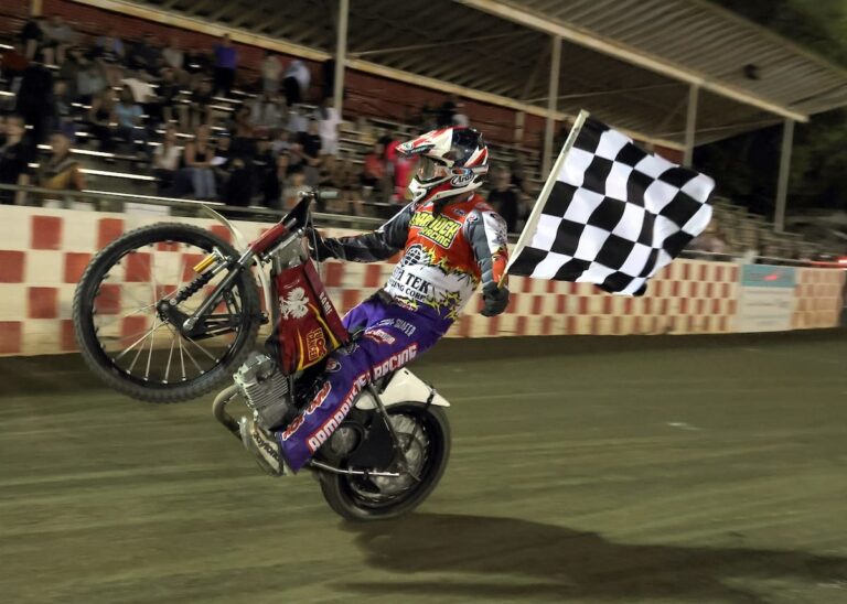 Billy Janniro celebrates with his signature victory wheelie after winning the handicap main event. July 25 2025 - Great racing is continuing at Fast Fridays in Auburn Ca.
