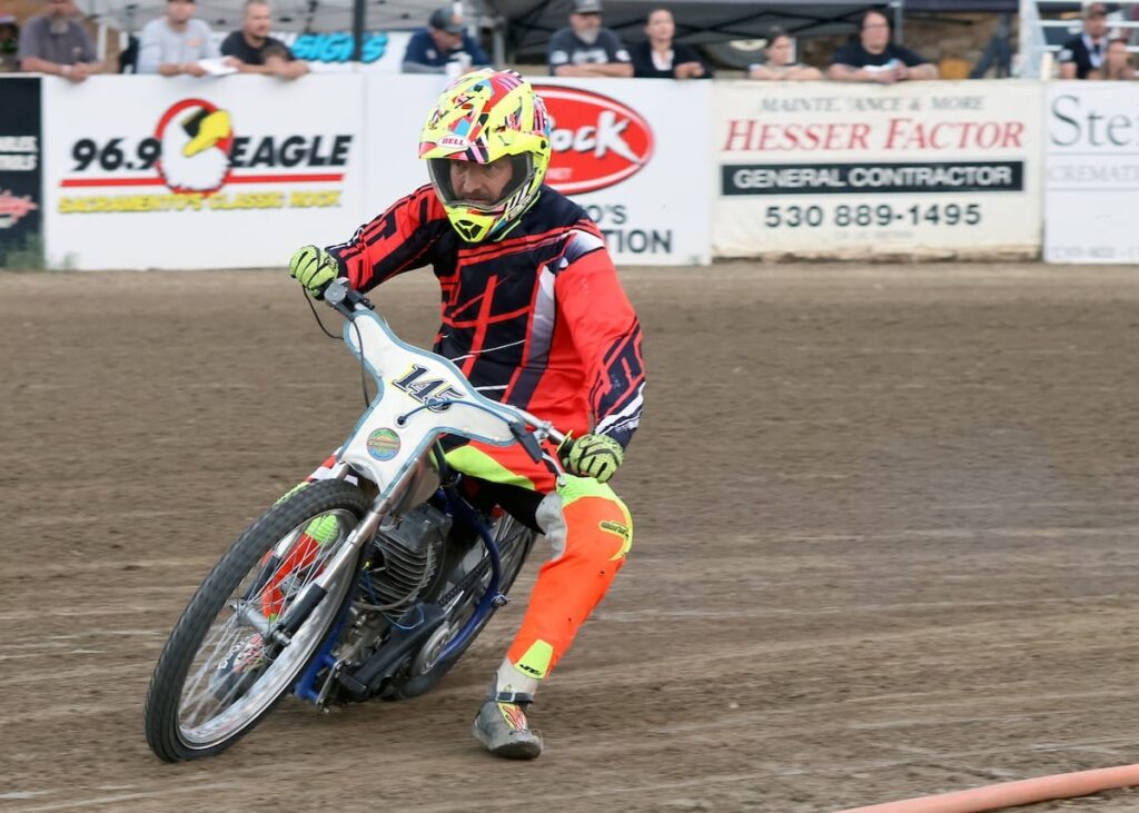 Jeff Schoenstein won the Division 3 main event, his third of the season. Jun 19 2026 - 2026 Speedway & Legends & Vintage Night.